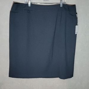 NWT Calvin Klein Size 22 Skirt